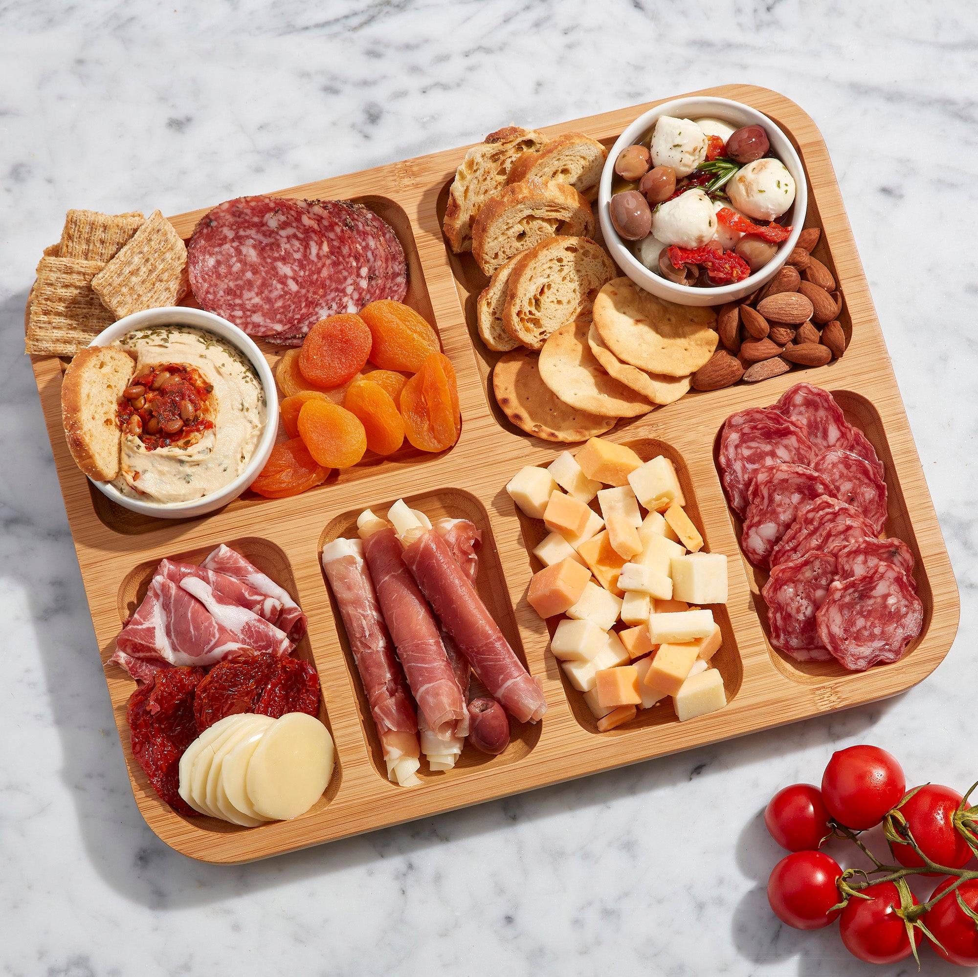 Farberware Build-a-Board Cutting Board with Compartments and Clear Locking Lid for Charcuterie, Snacks, and More-Make it. Take it. Enjoy it, 11x14 Inch, Bamboo