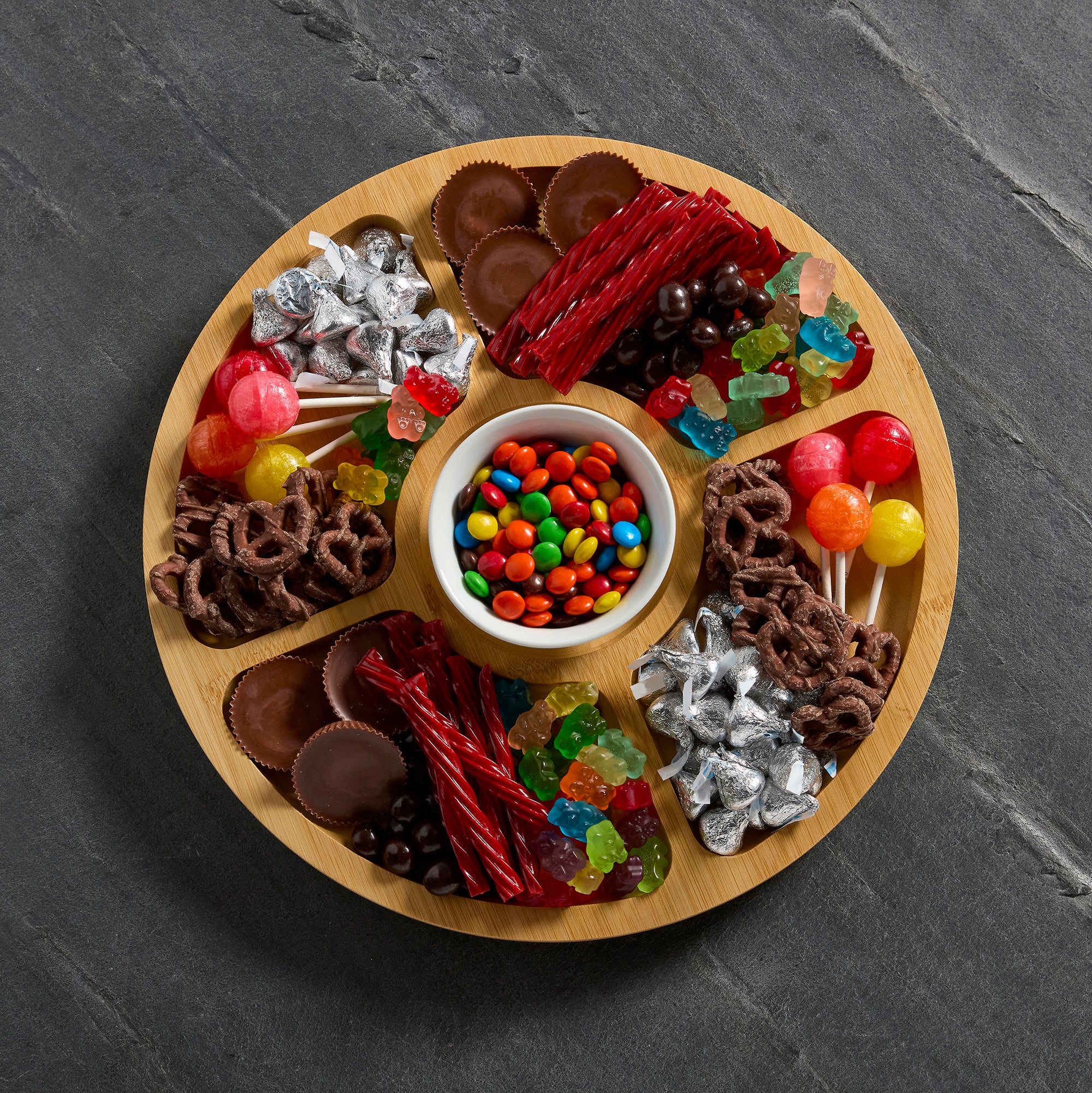 Farberware Build-a-Board Cutting Board with Five Compartments and Clear Locking Lid for Charcuterie, Snacks, and More-Make it. Take it. Enjoy it, 14-Inch Round, Bamboo