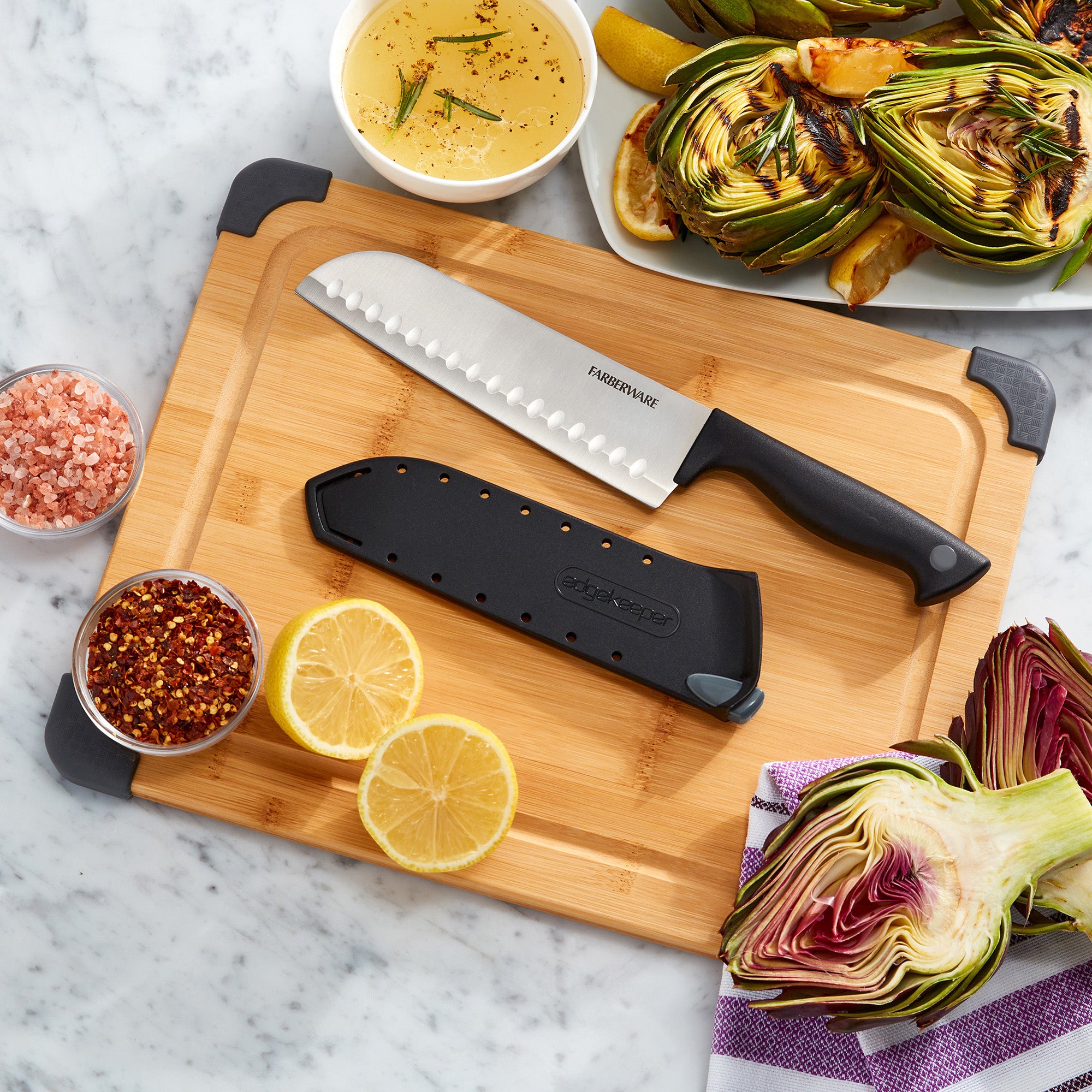 Farberware Edgekeeper 7-Inch Santoku Knife with Self-Sharpening Blade Cover, High Carbon-Stainless Steel Kitchen Knife with Ergonomic Handle, Razor-Sharp Knife, Black